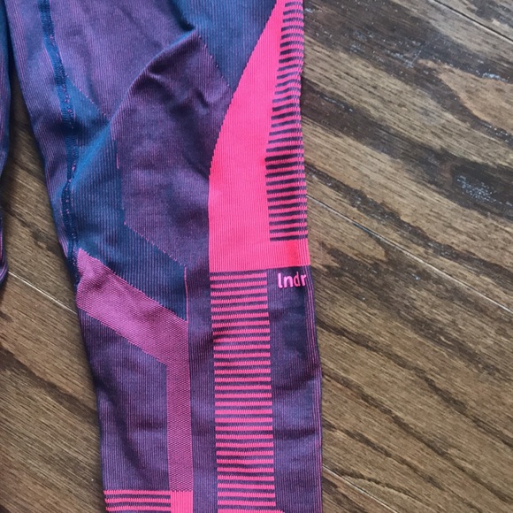 LNDR Cosmos matching set in size Small/Medium - Picture 7 of 9